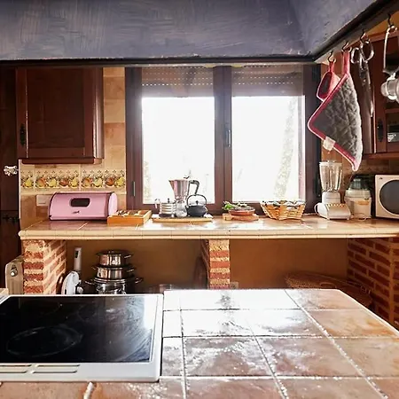 Robles 5 Estrellas De Calidad * Colmenar de Montemayor