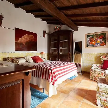 Robles 5 Estrellas De Calidad Holiday home Colmenar de Montemayor