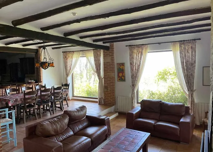 Robles 5 Estrellas De Calidad Colmenar de Montemayor