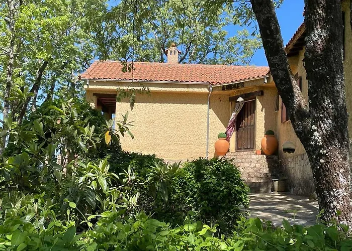 Robles 5 Estrellas De Calidad *